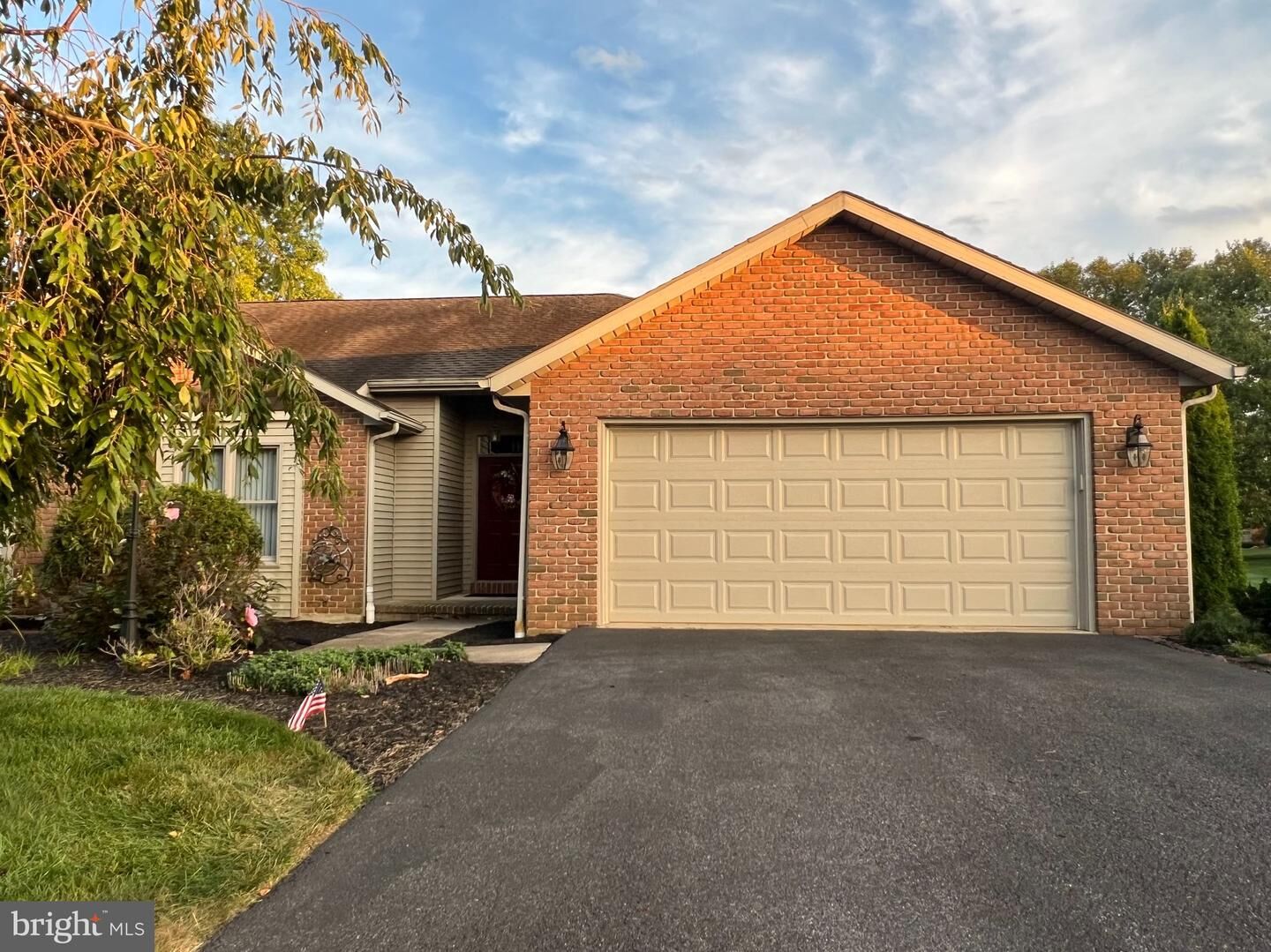 Property Photo: 3226 Saint Andrews PA 17202
