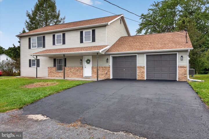 Property Photo:  504 N Humer Street  PA 17025 