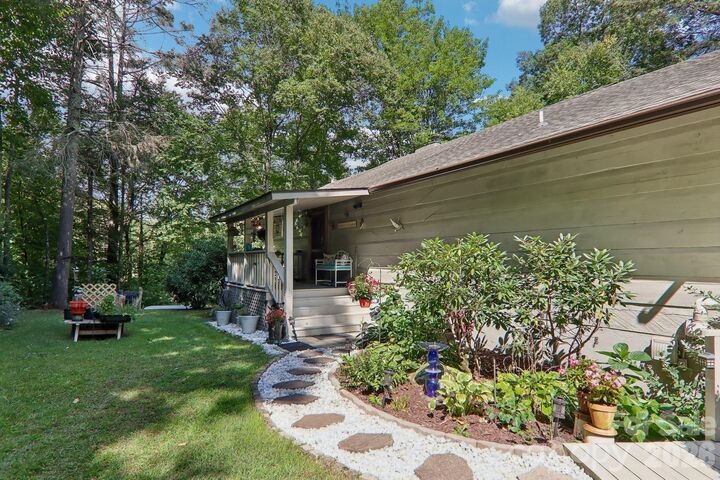 Property Photo:  782 Setzer Cove Road  NC 28751 