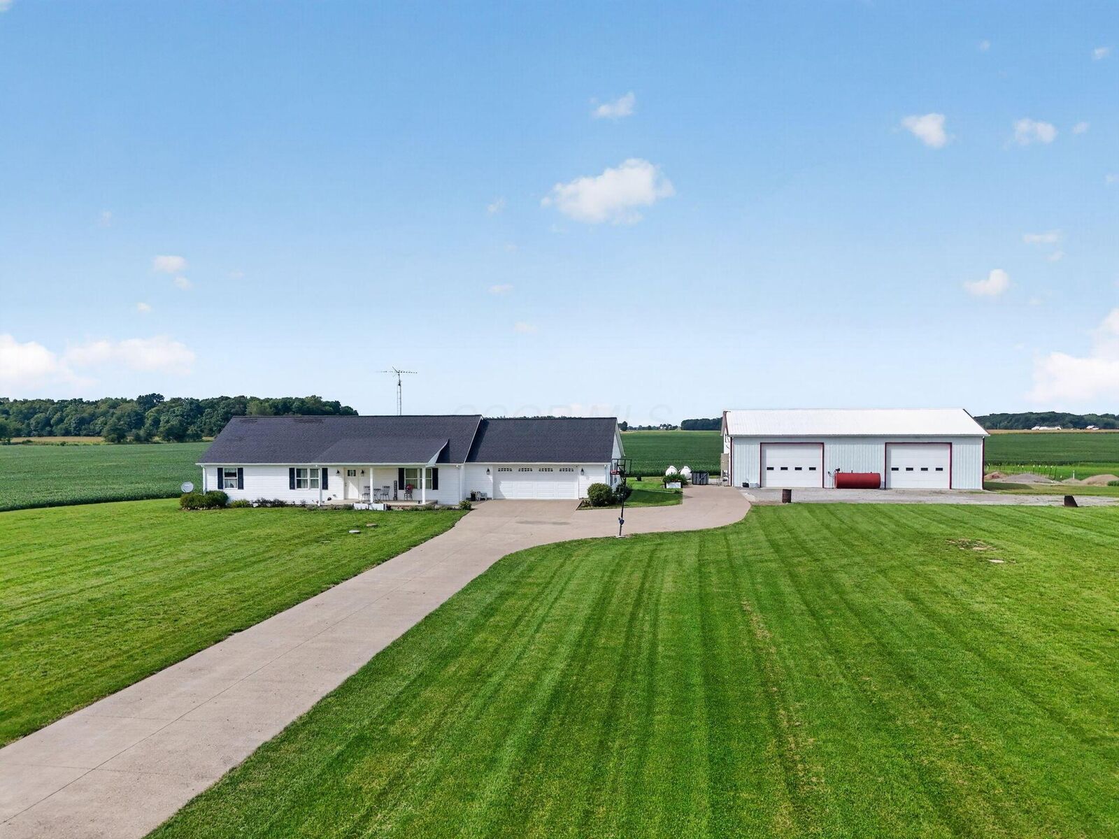 Property Photo: 10840 Wasserbeck Road OH 43342