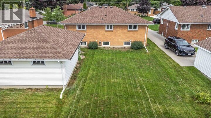Property Photo:  279 Cameron Street  ON N0N 1G0 