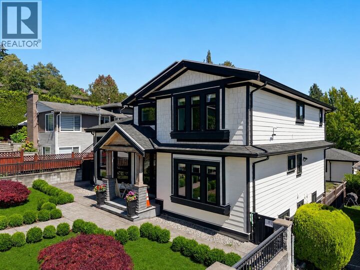 Property Photo: 7626 Hedley Avenue BC V5E 2R3