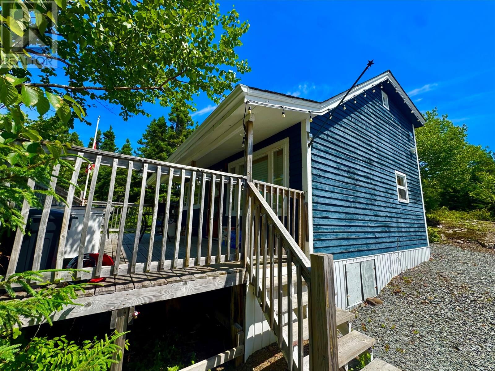 Property Photo:  6 Bread And Cheese Cove  NL A0G 0J1 