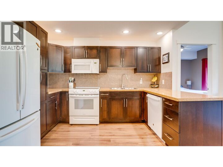 Photo de la propriété:  3211 Centennial Drive 28  BC V1T 2T8 