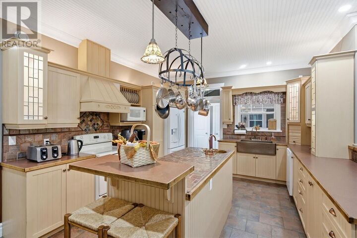Property Photo:  484 Grenfell Heights Extension  NL A2A 2J2 