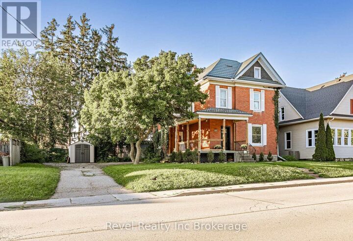 Property Photo:  131 King Street East  ON N5C 1G8 