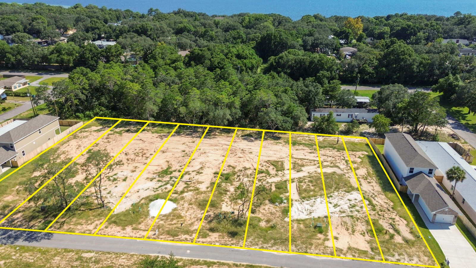 Property Photo:  118 SW 10th Street  FL 32579 