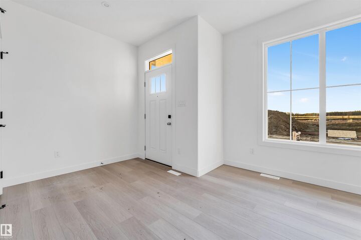 Property Photo: 534 Ashgrove Circle AB T9E 0K8