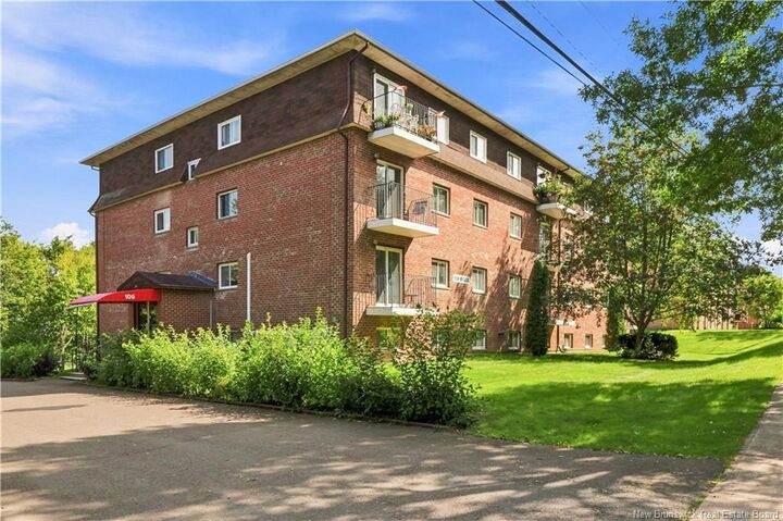 Property Photo:  109 Biggs Street 14  NB E3B 6H8 