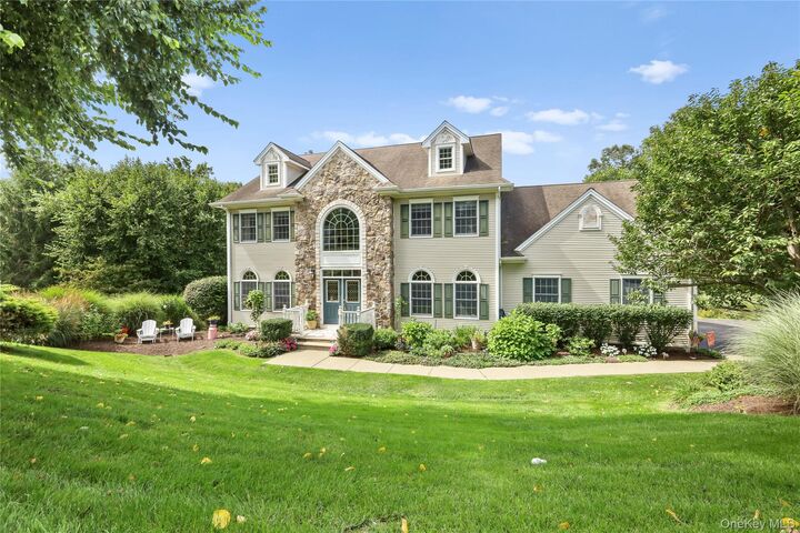 Property Photo: 20 Parkview Circle NY 10512