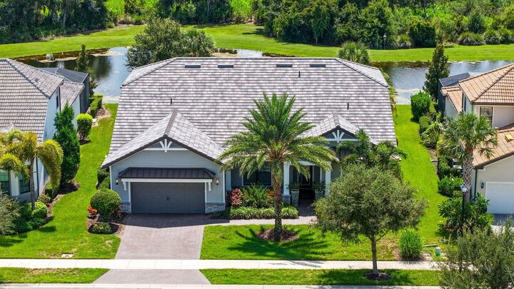 Property Photo:  7997 Grande Shores Drive  FL 34240 