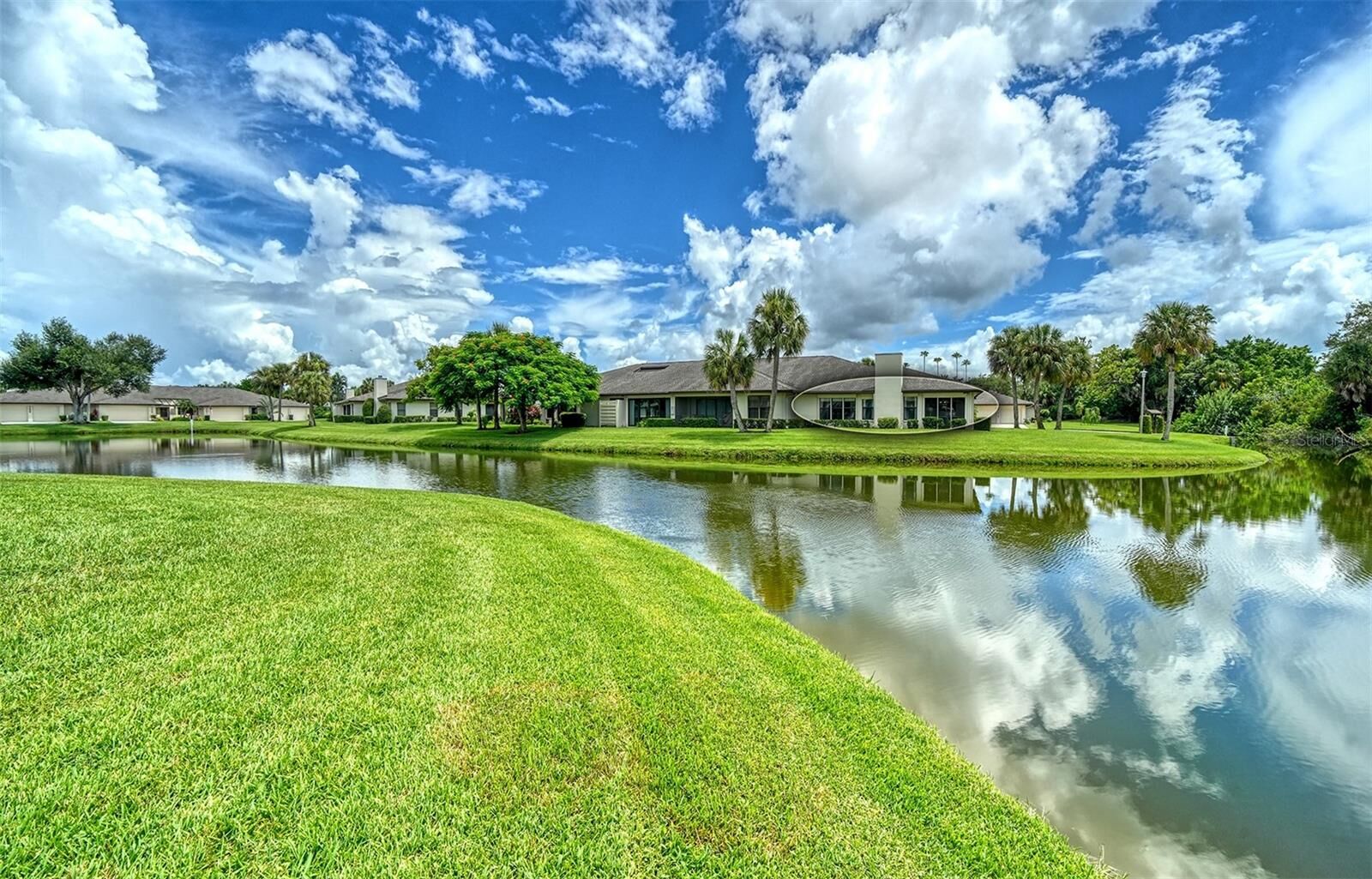 Property Photo: 3615 Muirfield Drive 3D FL 34238