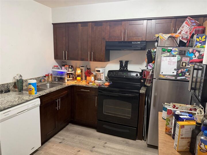 Property Photo: 2293 18th Ave SW FL 33774