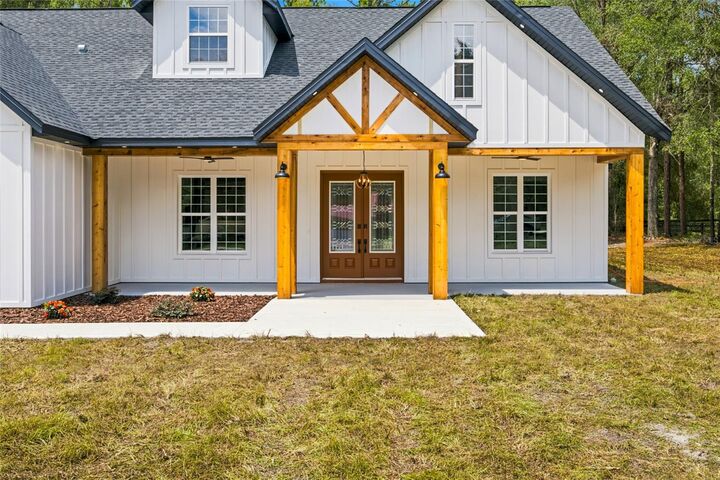 Property Photo: 12717 SW 81st Street FL 34432