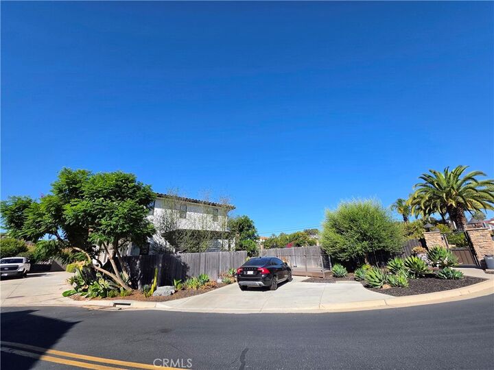 Property Photo:  114 Finnians  CA 93444 