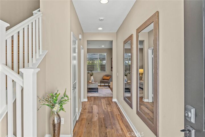 Property Photo:  15813 Perrine Lane  CA 90638 