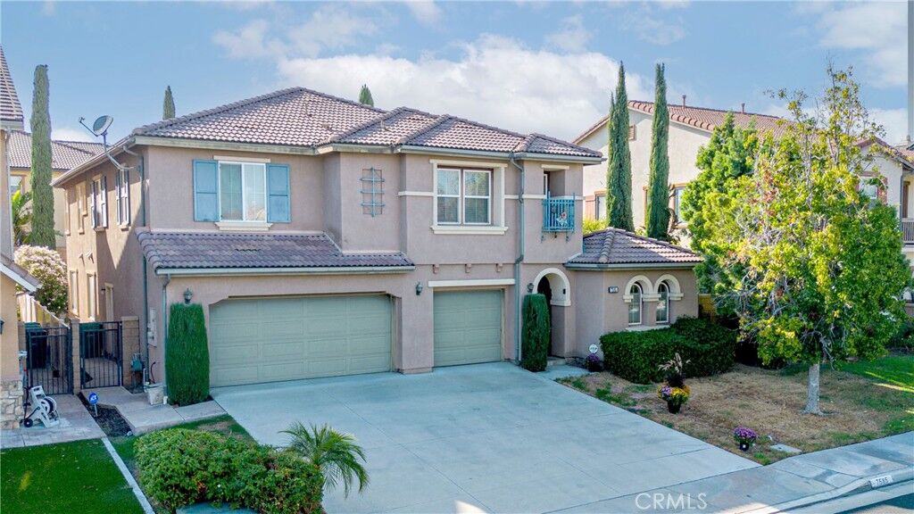 Property Photo:  7585 Shadyside Way  CA 92880 