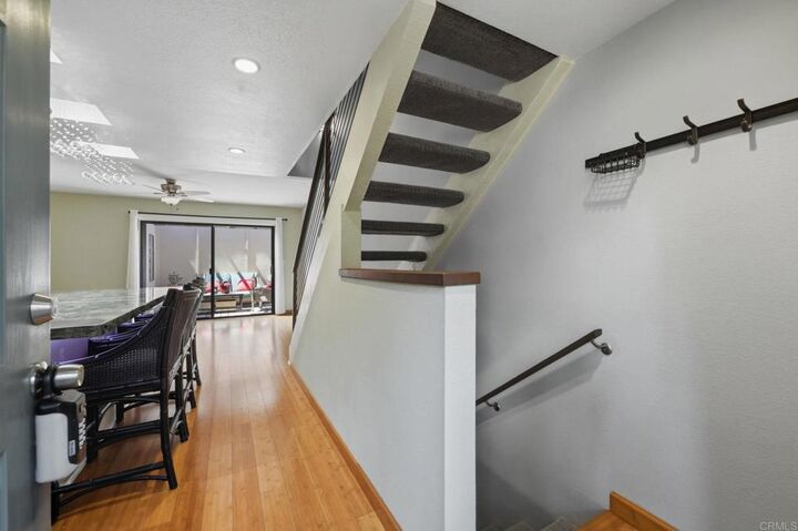 Property Photo:  8437 Via Mallorca  CA 92037 