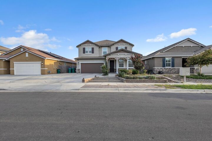 Property Photo: 3118 Zaccaria Way CA 95212