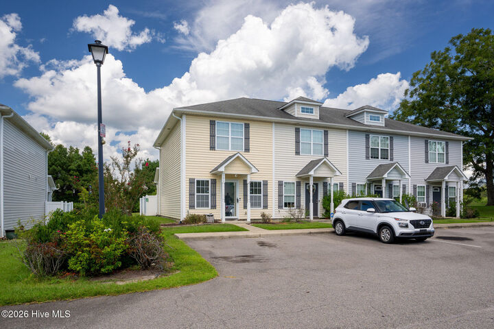 Property Photo:  106 Parrot Landing Drive  NC 28539 