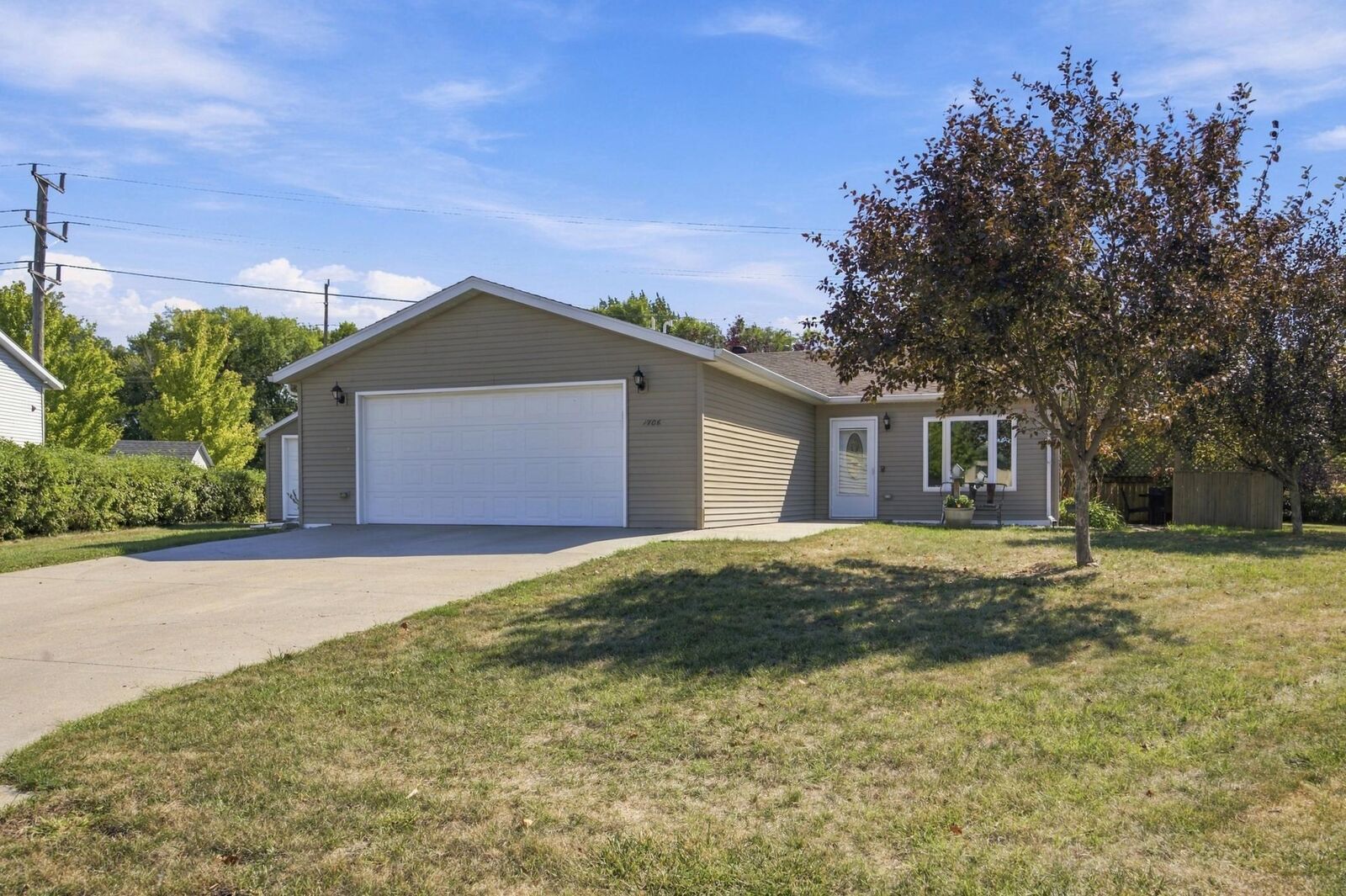 Property Photo:  1706 12th Street N  ND 58075 