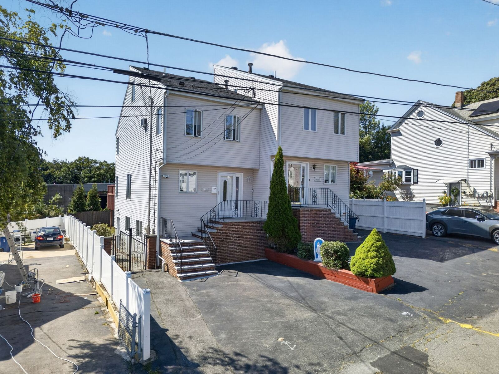 Property Photo:  454 Reservoir Ave 454  MA 02151 