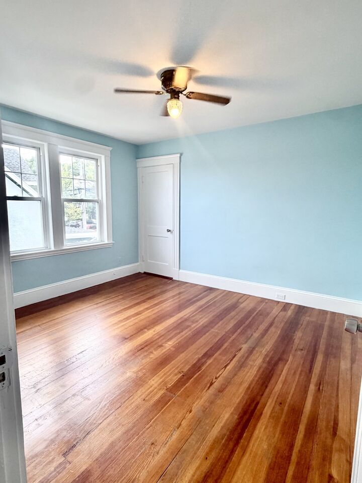 Property Photo:  107 Loring Av 2  MA 01970 