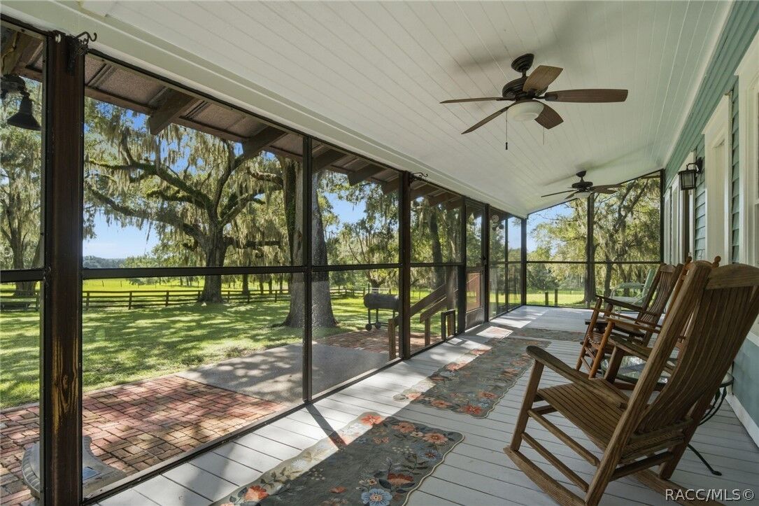 Property Photo:  9759 S Pleasant Grove Road  FL 34452 