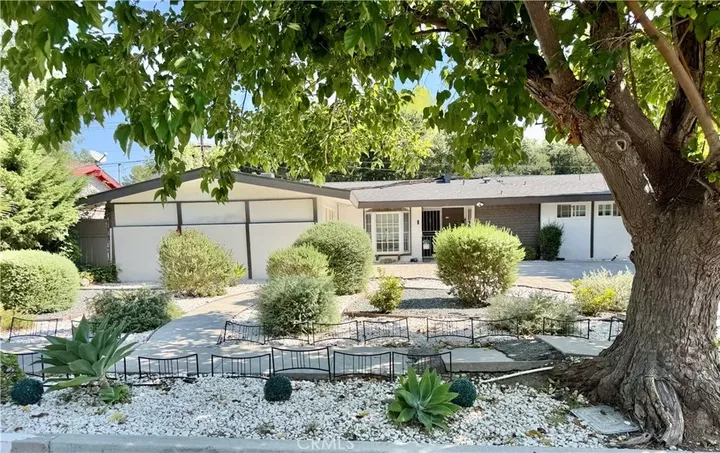 Property Photo:  12122 Bradford Place  CA 91344 