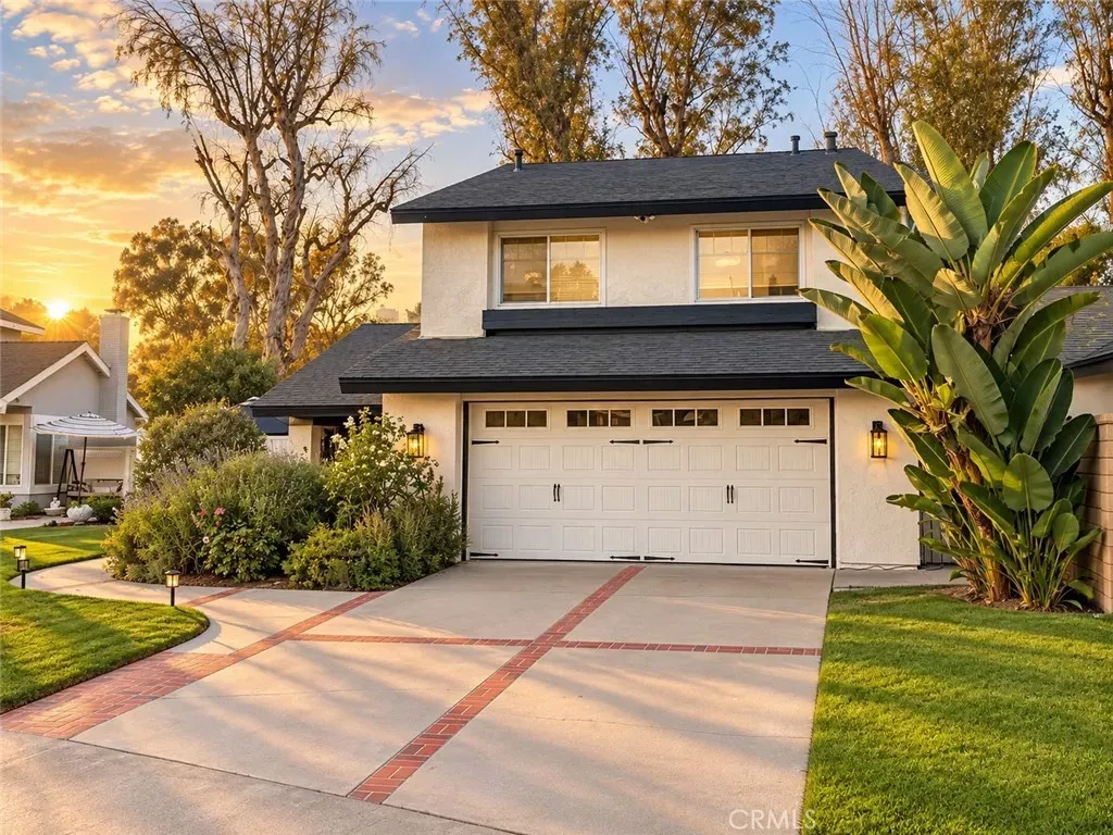 Property Photo:  26965 Parkmont  CA 92630 
