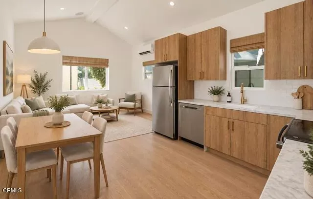 Property Photo:  789 Elmira Street  CA 91104 