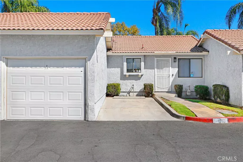 Property Photo: 9505 Arlington 17 CA 92503