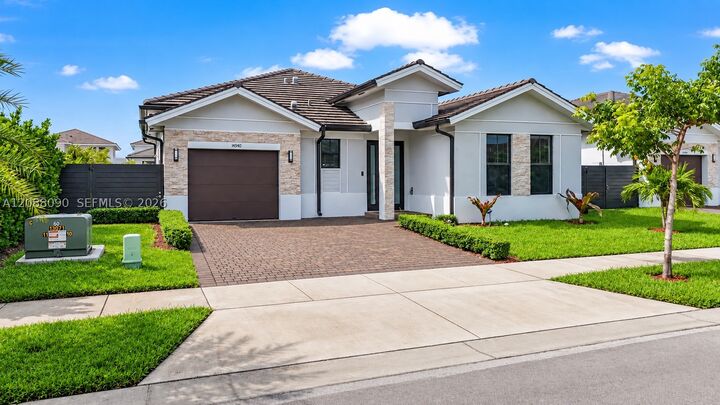 Property Photo: 14540 SW 22nd St FL 33175