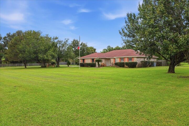 Property Photo:  6614 Garrison Dr.  TX 77630 