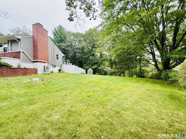 Property Photo: 4280 Madison Avenue CT 06611