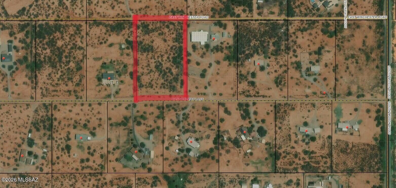 Property Photo: 10752026Q E Brumby Lane AZ 85635