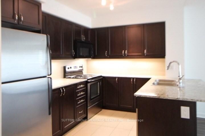 Property Photo:  1235 Bayly Street 1111  ON L1W 1L7 