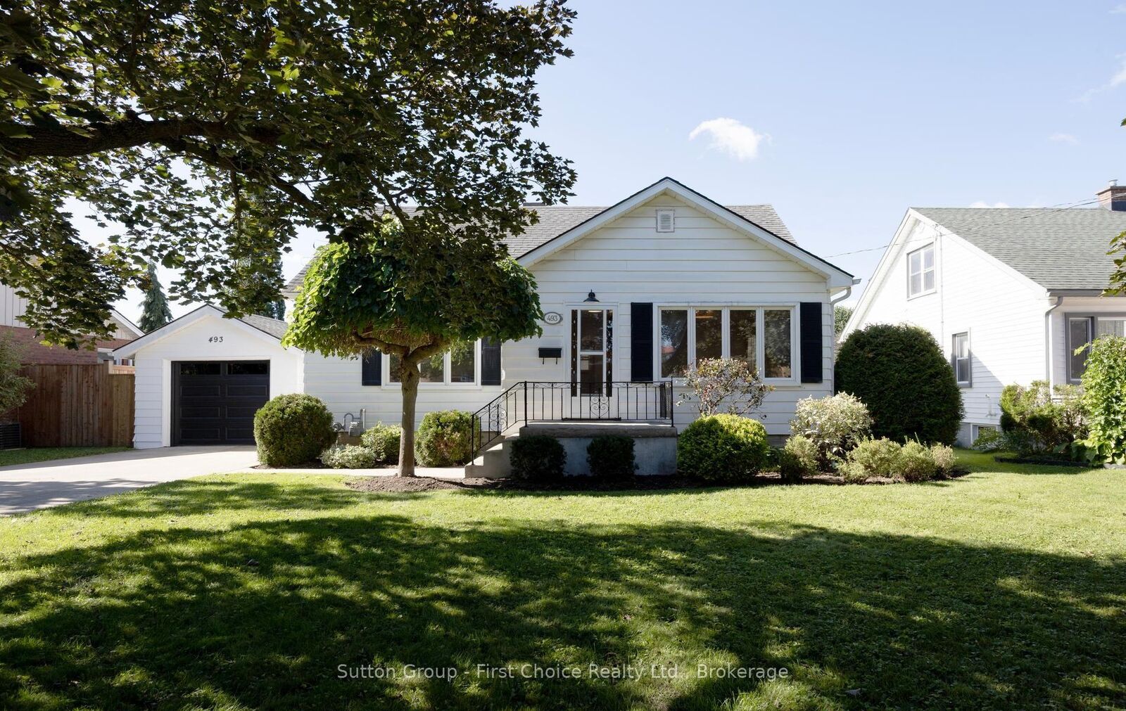 Property Photo:  493 West Gore Street  ON N5A 1L3 