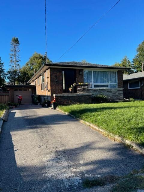Property Photo:  24 Fintona Avenue Bsmt  ON M1E 1V3 