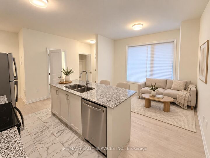 Property Photo:  48 Thornbird Crescent  ON L7A 5N1 