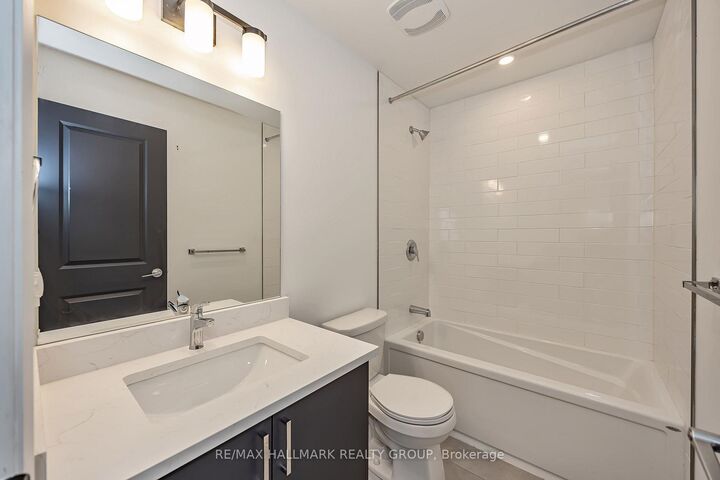 Property Photo:  1112 Mainsonneuve Street 201  ON K1C 1L1 