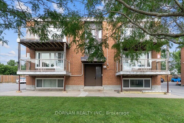 Property Photo:  429 Austen Court 41  ON L1H 6K7 