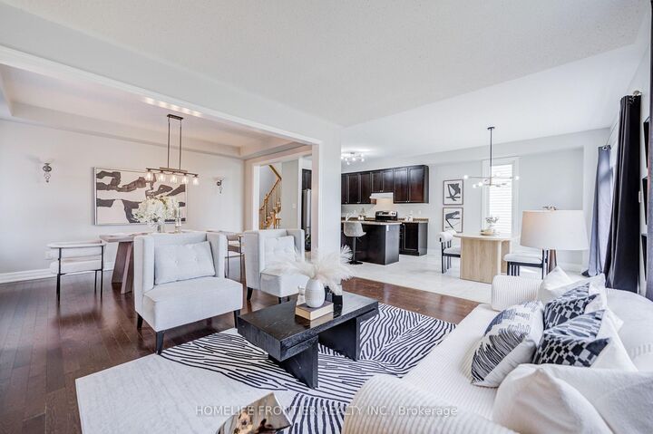 Property Photo:  48 Robert Wilson Crescent  ON L4P 0G9 