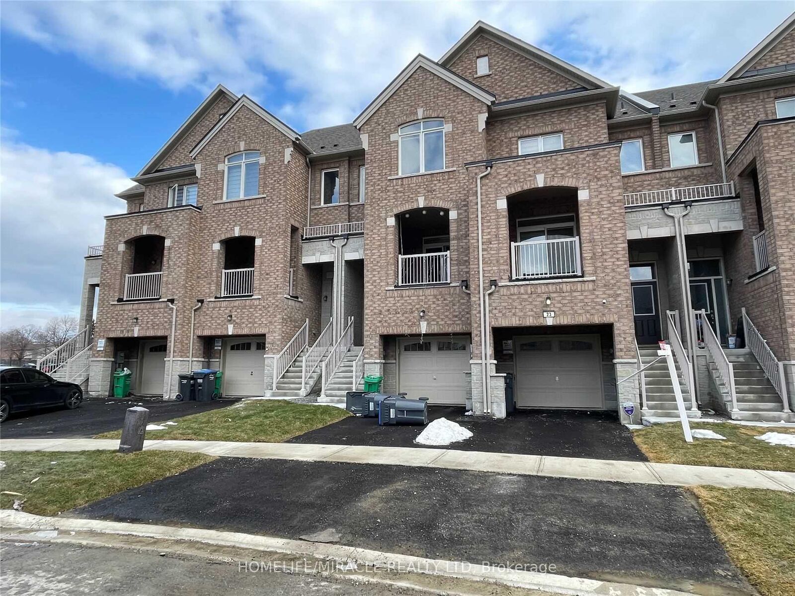 Property Photo: 23 Gemma Place Bsmt ON L6Z 0J5