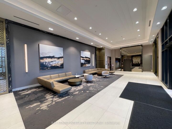 Property Photo:  268 Buchanan Drive 506W  ON L3R 8G9 