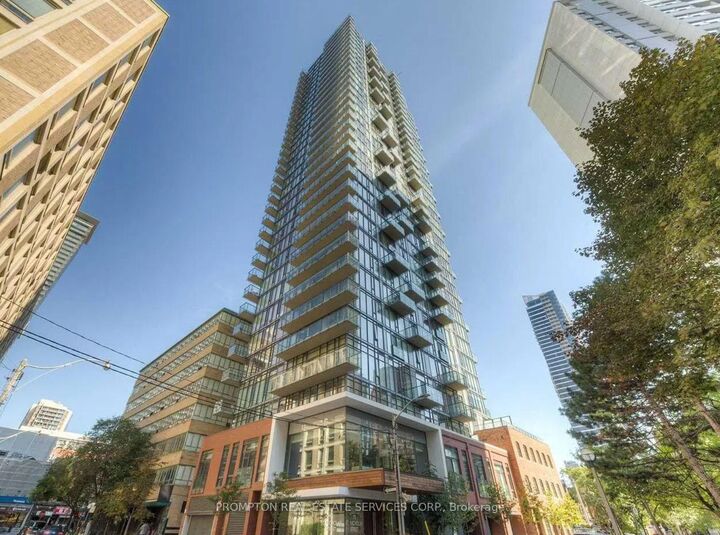 Property Photo:  75 St Nicholas Street 3305  ON M4Y 0A5 