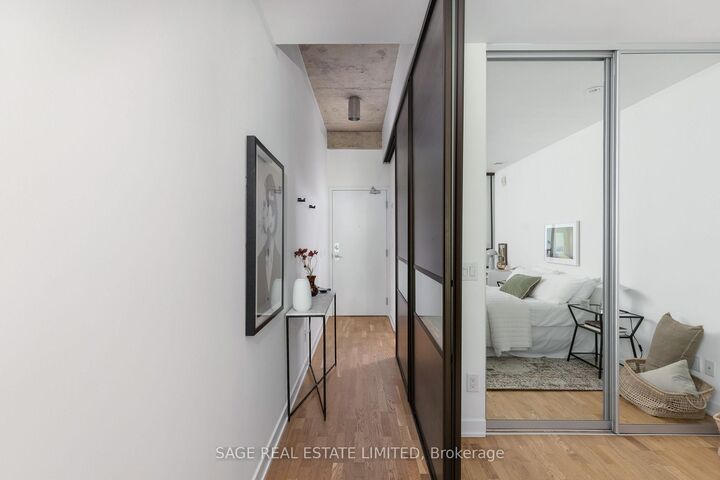 Property Photo:  8 Dovercourt Road 216  ON M6J 0B6 