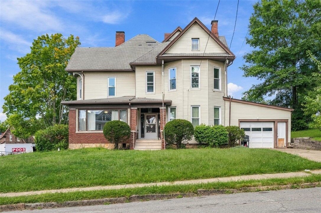 Property Photo:  612 E Brady St  PA 16001 