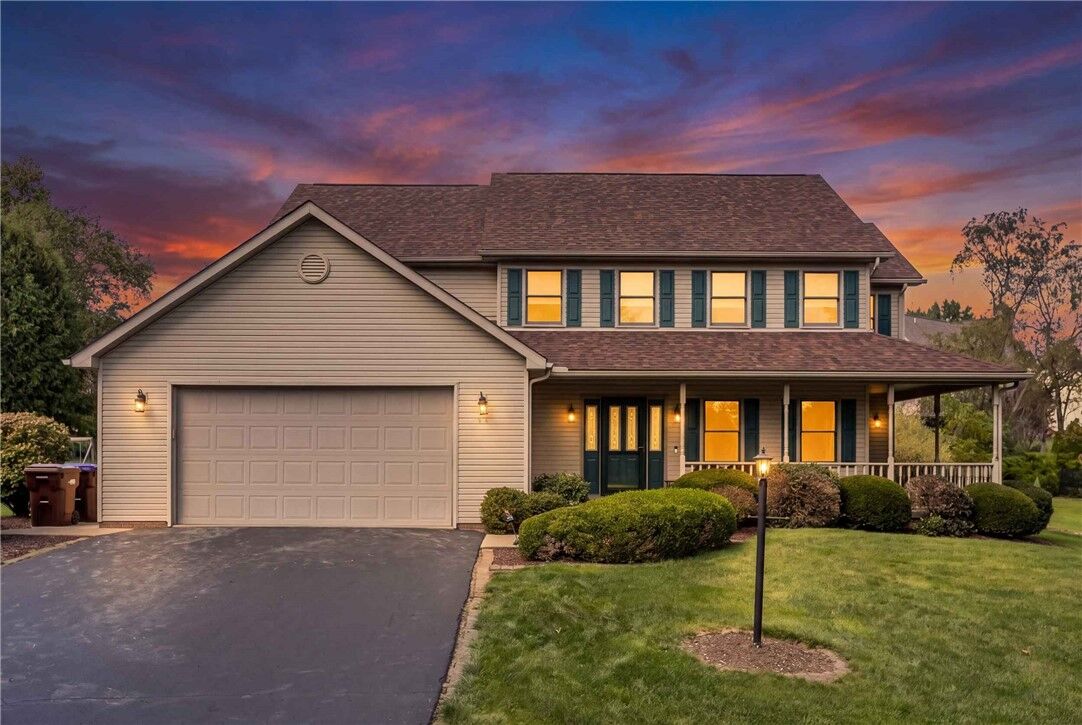Property Photo:  30 Westminster Pl  PA 16127 