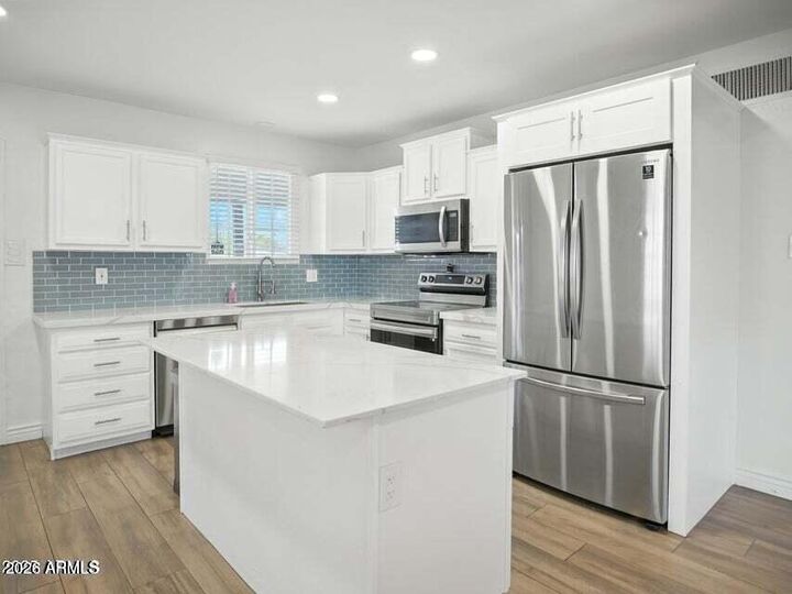 Property Photo:  4006 N 11th Ave Avenue  AZ 85013 